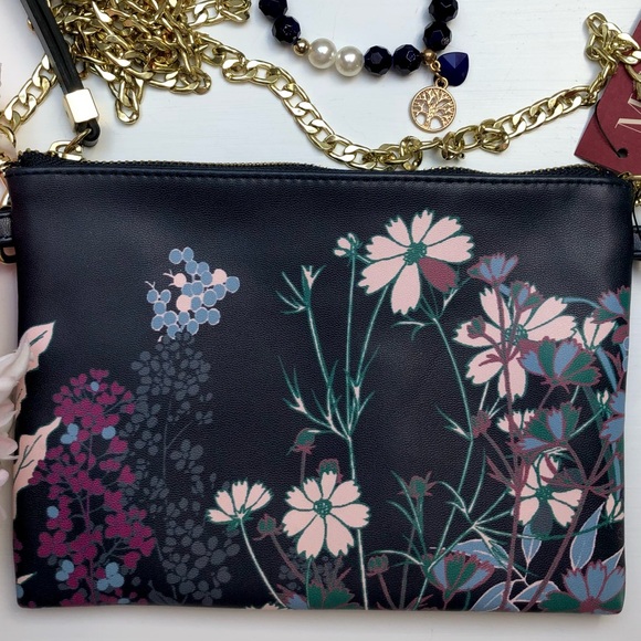 Merona Navy Pink Floral Crossbody & Bracelet - Picture 4 of 10